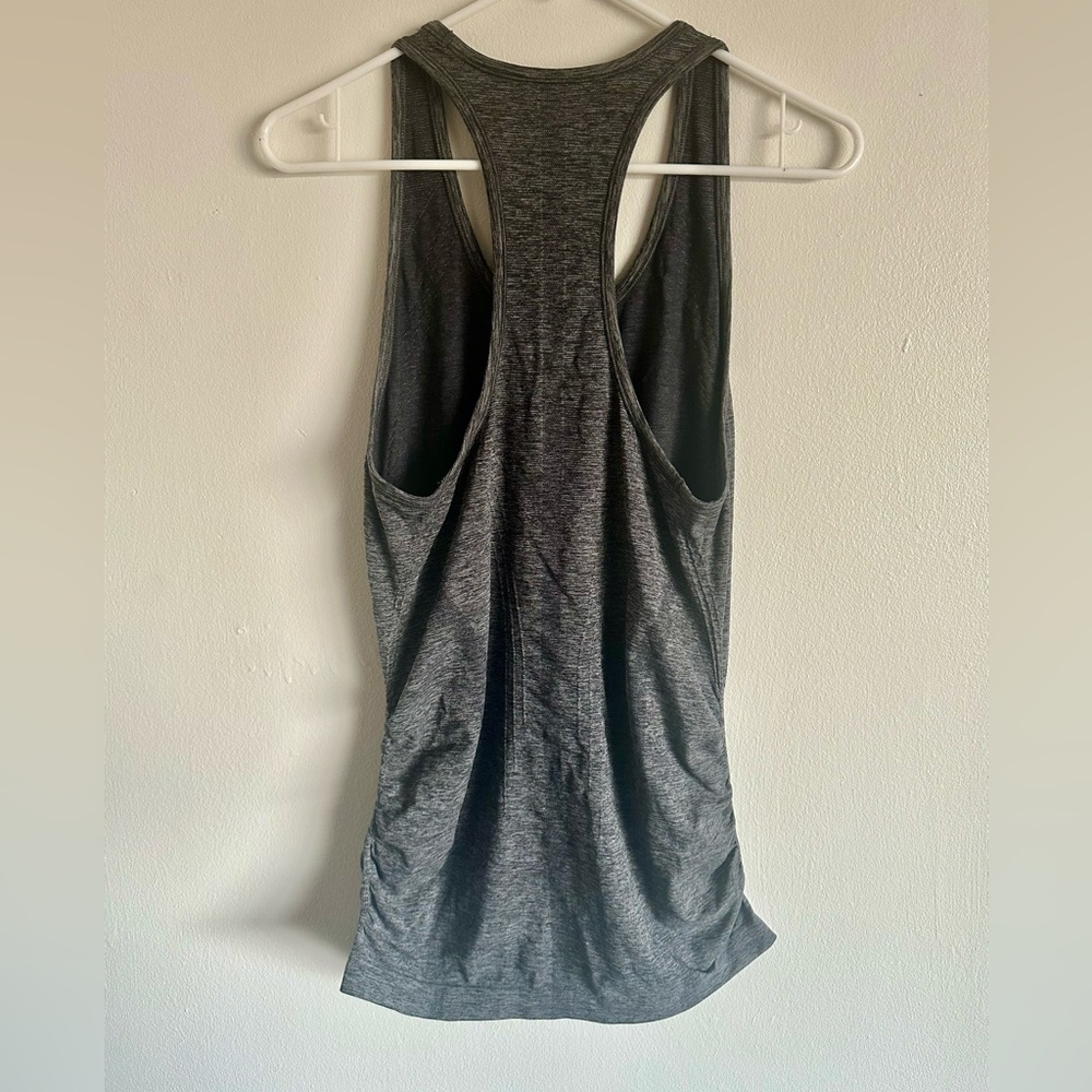 Athleta Cinch Side Racerback Fitted Tank Top Gray Size Medium - Picture 2 of 5